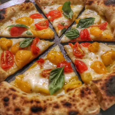 La Tomatica In Commedia Farm stay