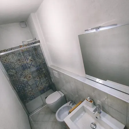 La Tomatica In Commedia Farma